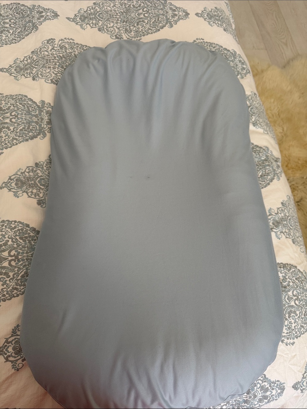 Baby lounge pillow for baby